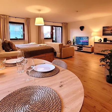 Apartment Madison Homes 50 Qm In Mit Balkon, Bergblick, Parkplatz, Zentral Gelegen Prien am Chiemsee