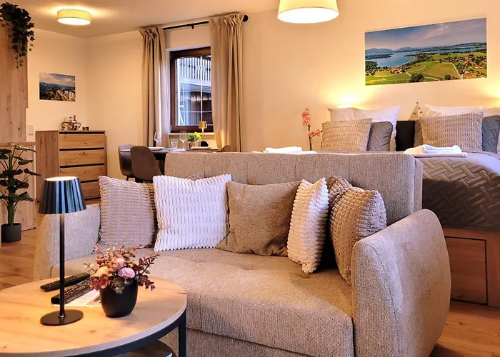 Madison Homes 50 Qm In Mit Balkon, Bergblick, Parkplatz, Zentral Gelegen Prien am Chiemsee