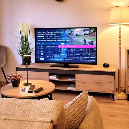 Appartement Madison Homes 50 Qm In Mit Balkon, Bergblick, Parkplatz, Zentral Gelegen
